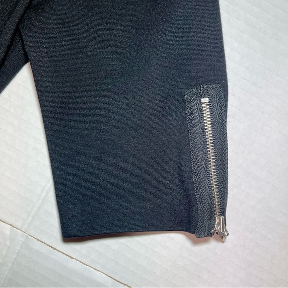 Banana Republic V-Neck Black Zipper Accent Short Sleeve Dress Size 4 - Picture 8 of 13